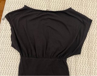 Camiseta Crop Top Negro Letras Blancas