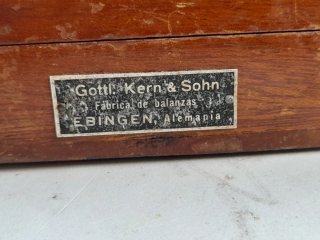 Antiche bilance di precisione KERN & SOHN. Germania.