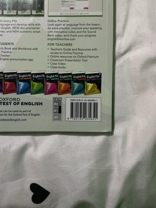 English file. Stundents book and workbook pack.