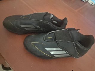 Botas fútbol Adidas F50 niños Talla 31