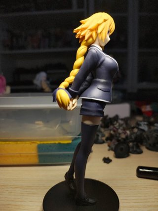 Statuina di Giovanna d'Arco di Fate Apocrypha