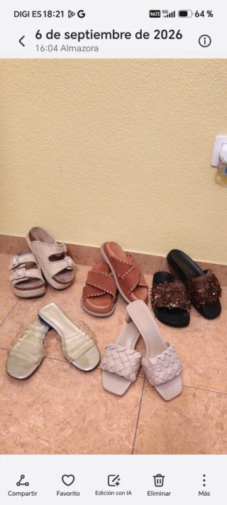 Sandalias de mujer beige y marrón