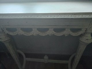 Mesa de consola antigua de madera