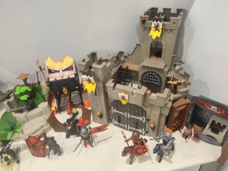 Lote Playmobil Medieval Castillo y Figuras