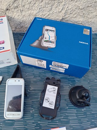 Nokia 5230 Music Edition/Navi – Set da collezione