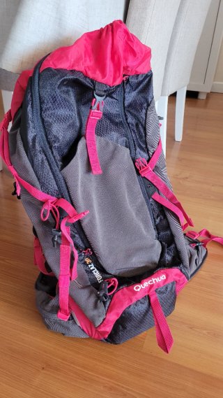 Mochila Quechua Forclaz 40 Air Fucsia