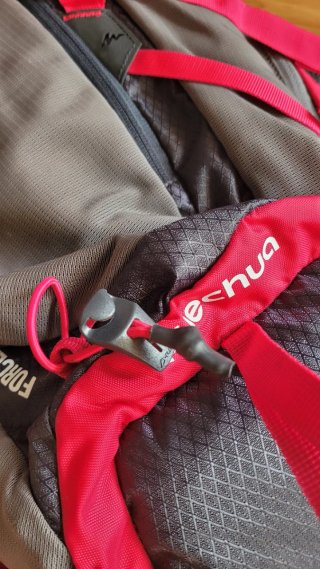 Mochila Quechua Forclaz 40 Air Fucsia