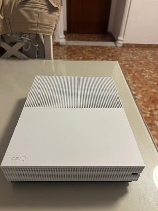Xbox One S Bianca