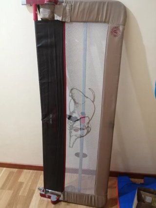 Barrera para cama niño-Jané. Como nueva.