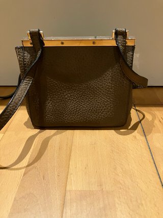 Bolso de hombro Parfois marrón y dorado