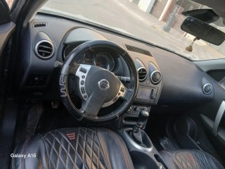 Nissan Qashqai+2 2010