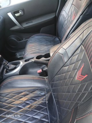 Nissan Qashqai+2 2010