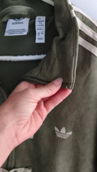 Chaqueta Adidas estilo chino verde