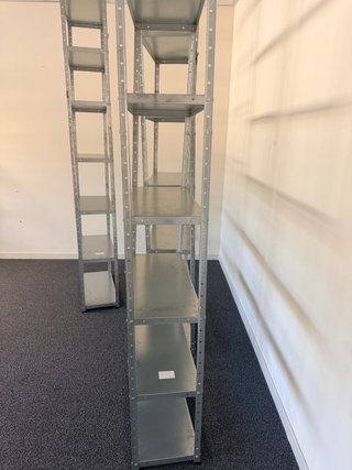 Estanterías metálicas galvanizadas altas 235x72x30