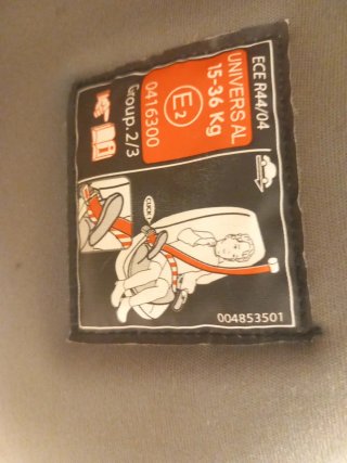 Elevador coche Safety 1st gris