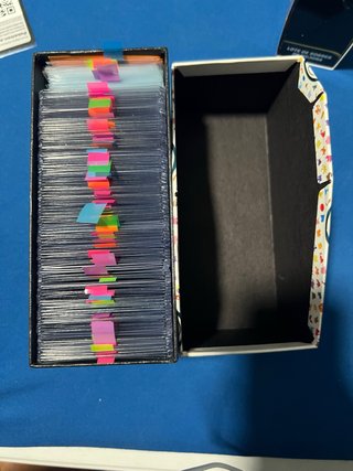 94 Toploaders + 200 fundas para cartas.
