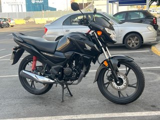 Honda CB F 125cc 2024 Negra
