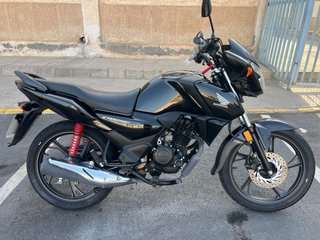 Honda CB F 125cc 2024 Negra