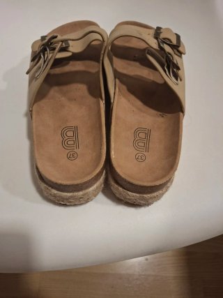 Sandalias plataforma beige talla 37