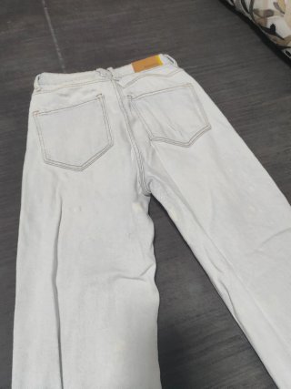 Lote 4 Vaqueros Stradivarius Talla 36/38 lote 20€