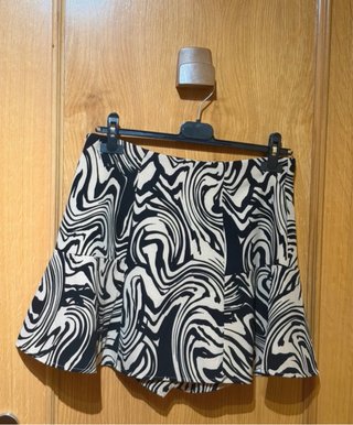 Falda pantalón mini estampada