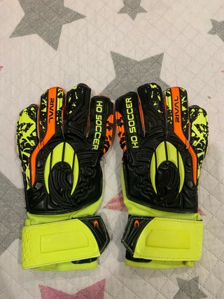 Guantes de Portero HO SOCCER RIVAL usados 1 vez