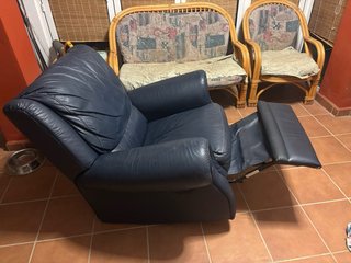 Sillón abatible de piel