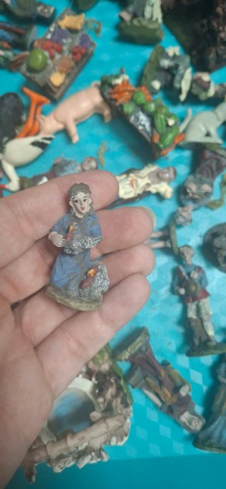 Piezas Belén Resina Pequeñas Antiguas.