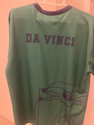 Camiseta Newton College Laude Talla 5 -Da vinci