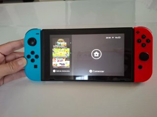 Nintendo Switch + Accesorios y Juegos