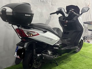 SYM Joymax 125cc Maxi Scooter