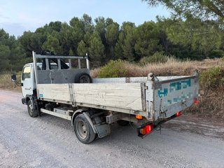 Nissan Cabstar 2002