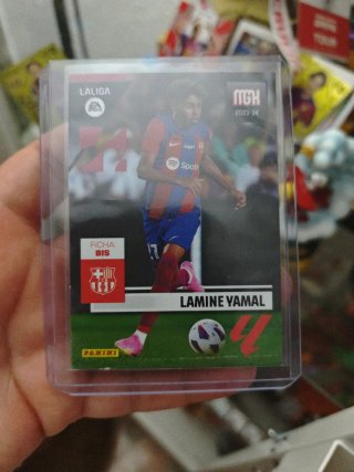 Carta Lamine Yamal Megacrack 2023-24