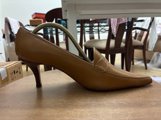 Tacones Yanko Marrón Estilo Mocasín