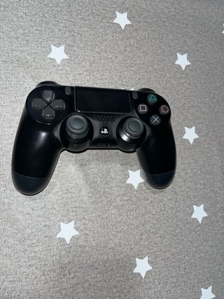 PS4 Pro 1TB Nero+Controller +3 Giochi Fifa 18, 19 e 22