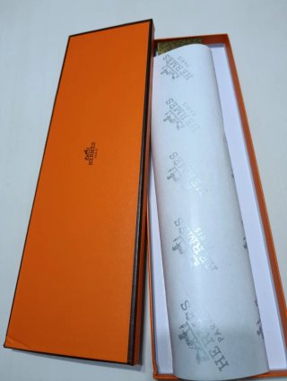 Corbata Hermes Dorada con Diseño