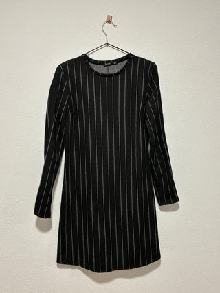 Vestido Bershka rayas manga larga negro