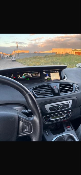 Renault Scenic 2014
