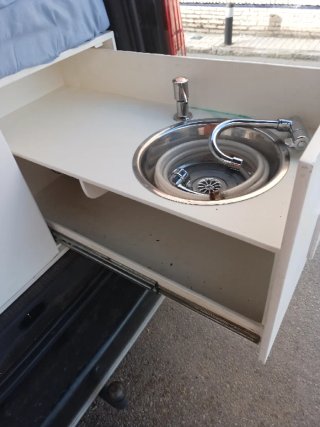 Mueble Camper con horno boda de agua depósito 80l