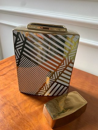 Bote Decorativo Zigzag Zara Home Dorado