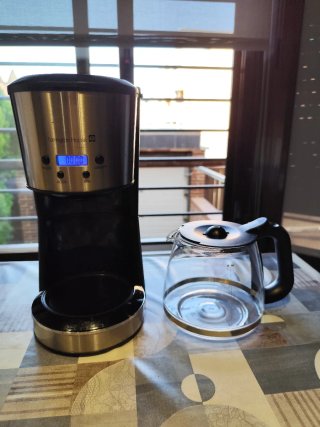Cafetera Tarrington House CM2204