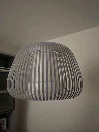 Lámpara de techo diseño madera y papel
