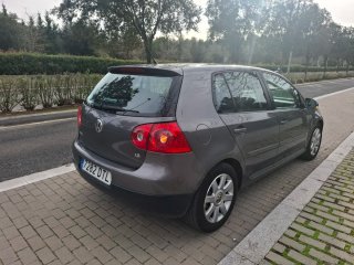 Volkswagen Golf 2005