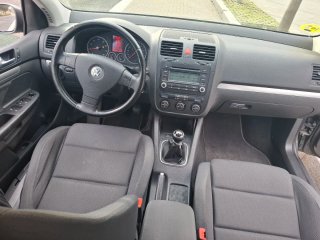 Volkswagen Golf 2005