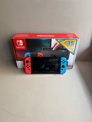 Nintendo switch + mando y accesorios