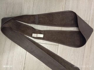 Cinturón de cuero marrón