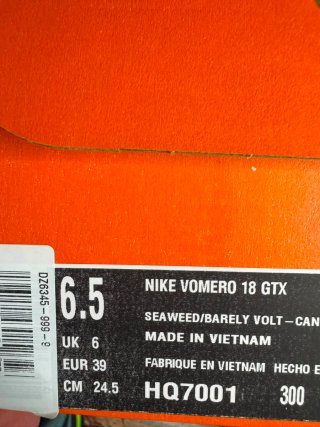 Nike Vomero 18 Gore-Tex Scarpe da Corsa