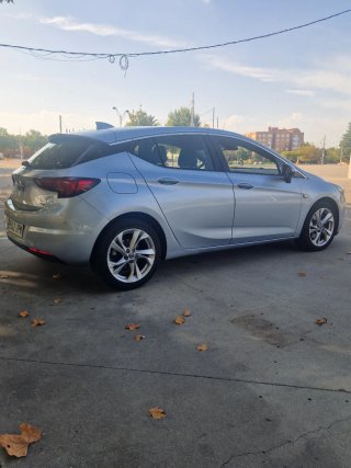 Opel Astra 2016