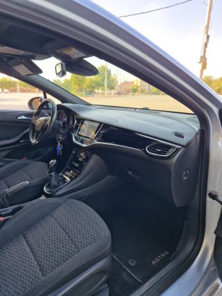 Opel Astra 2016