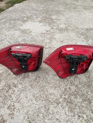 Pilotos traseros